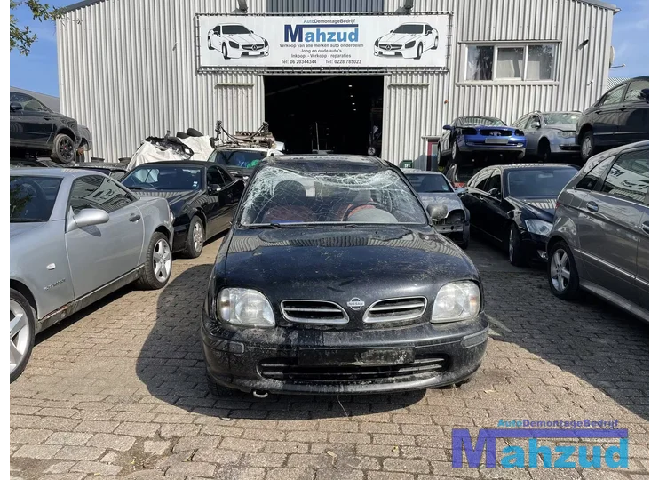 NISSAN MICRA 2 K11 1.3 16V Zwart CG13DE onderdelen demontage