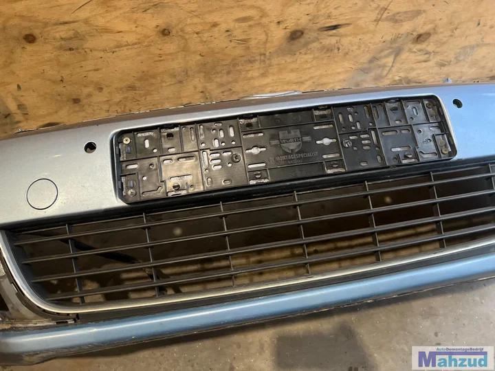vw-golf-6-blauw-la5q-voorbumper-met-pdc-en-sproeier — foto 15