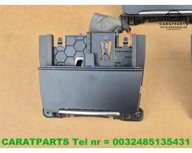 8k0857951c-audi-a5-asbak-a4-stekker-12-v-stekker-q5 — foto 10