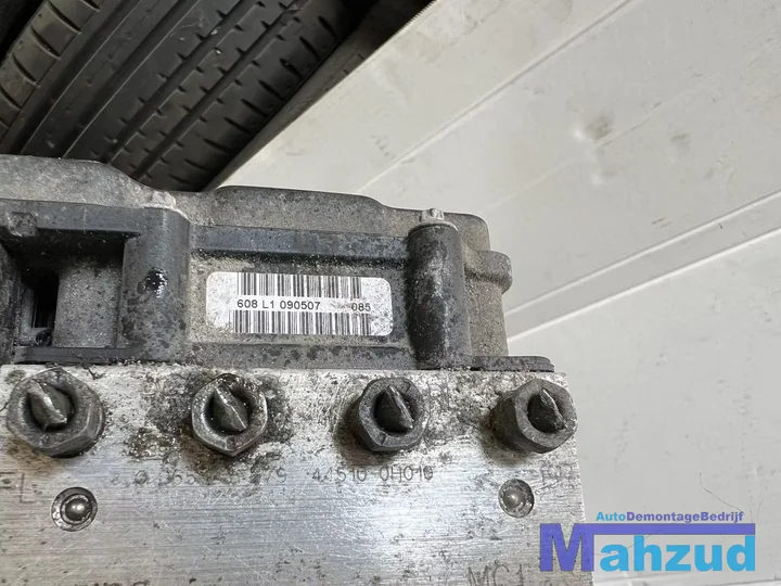 toyota-aygo-10-abs-pomp-20052014 — foto 3