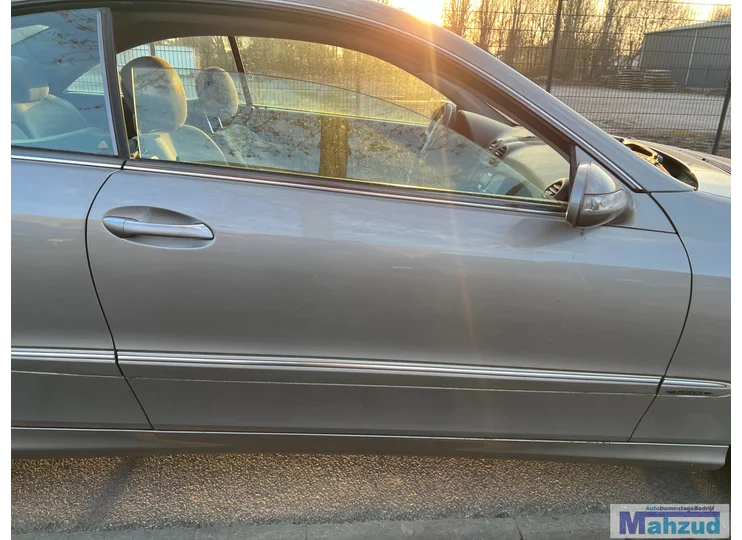 MERCEDES CLK W209 Brown / Bronze C723 right door 2002-2009