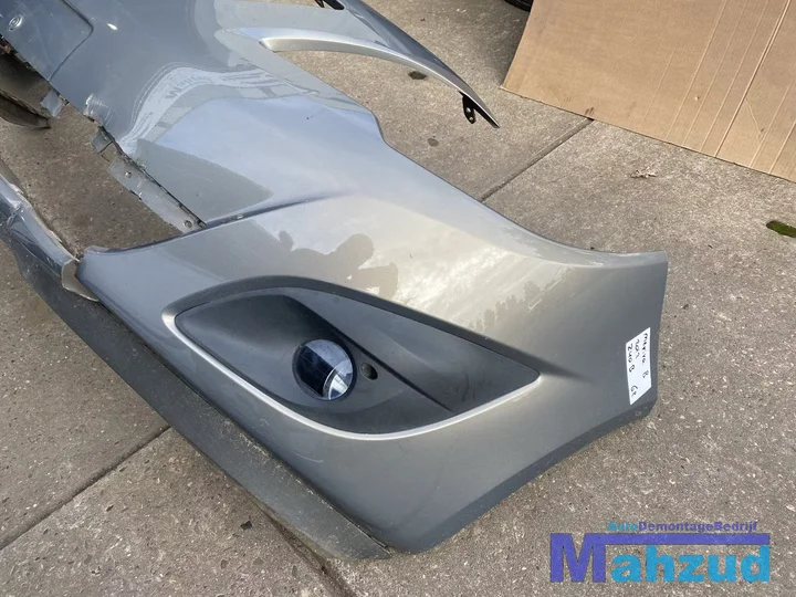 opel-meriva-b-z40w-voorbumper-schade-2010 — foto 4