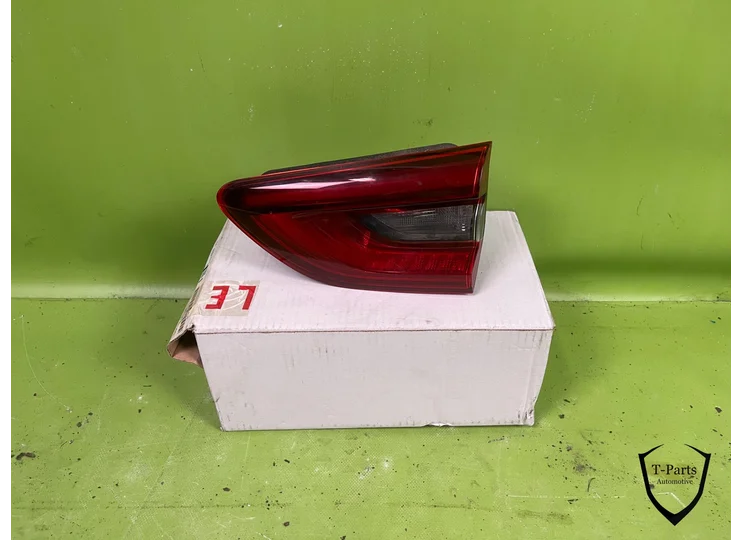 Opel Insignia right YQ00913280 rear light lamp
