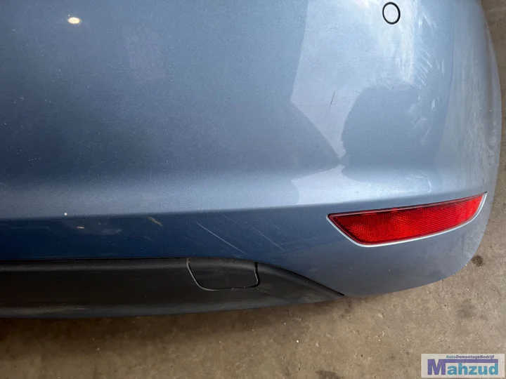 vw-golf-6-licht-blauw-la5q-achterbumper-20092013 — foto 6