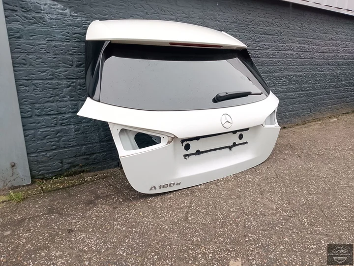 mercedes-a-klasse-w177-achterklep-origineel — foto 2