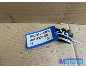 mercedes-eklasse-w211-achterklep-schakelaar-a2118211151 — foto 2