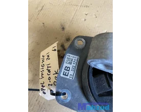 opel-insignia-a-a20dth-versnellingsbak-steun-13322171 — foto 4