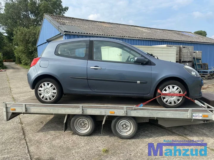 2006-renault-clio-2-14-16v-tej47-k4j-onderdelen-demontage — foto 7