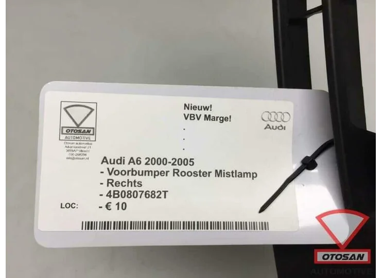 Audi A6 2004 Voorbumper Rooster Mistlamp Rechts 4B0807682T