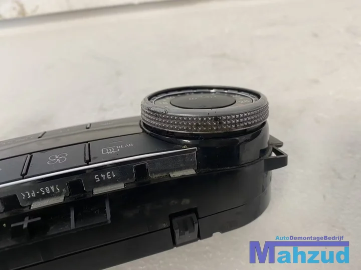 mercedes-w204-c-klasse-climate-airco-controle-bediening — foto 2