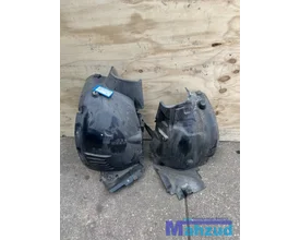 mercedes-c-w204-rechts-voor-modderkuip-2007-2011