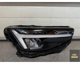 volvo-xc40-base-led-rechterlamp-lift-32338909 — foto 3