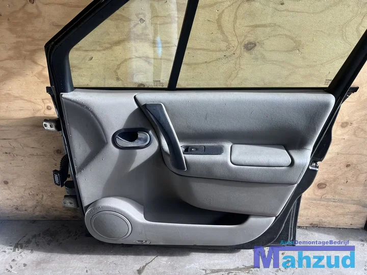 renault-scenic-2-nv676-zwart-rechts-achter-deur-portier-20042009 — foto 5