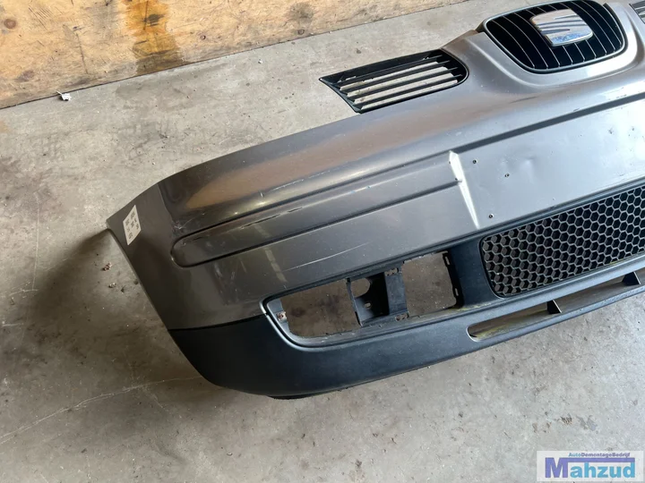 seat-arosa-bruin-ls7u-voorbumper-19972004 — foto 4