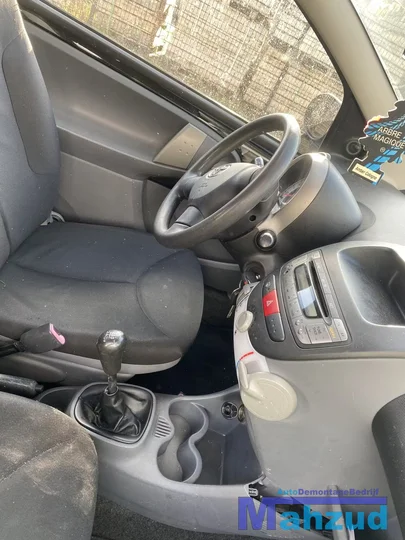 2006-toyota-aygo-10-1krfe-zwart-211-demontage-onderdelen — foto 16