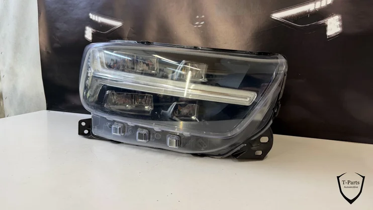 rechts-koplamp-volvo-xc40-mid-lhd-volledige-led-32133578 — foto 3