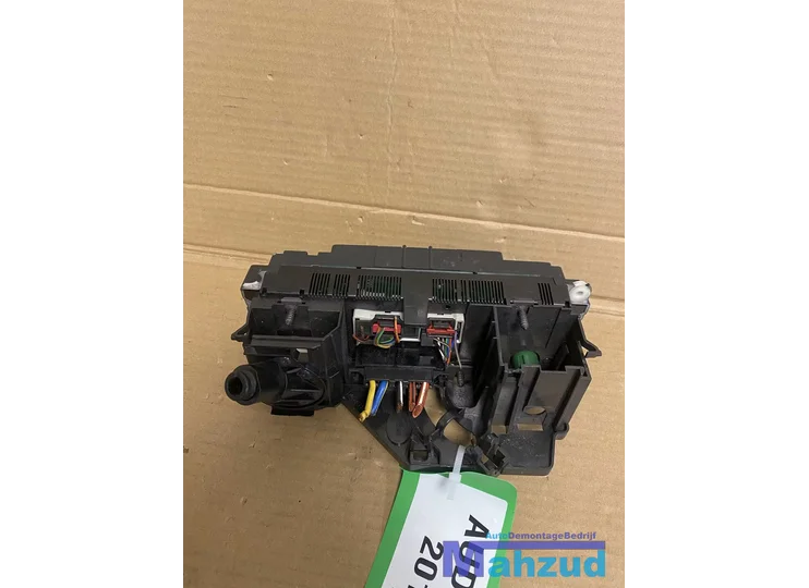 audi-a3-8p-airco-kachel-paneel-20072013