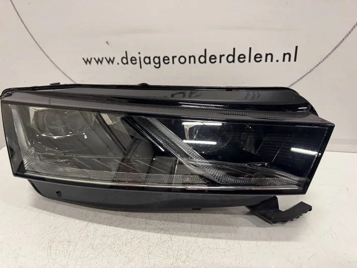 skoda-octavia-iv-4-full-led-koplamp-5e4941016b-origineel — foto 2
