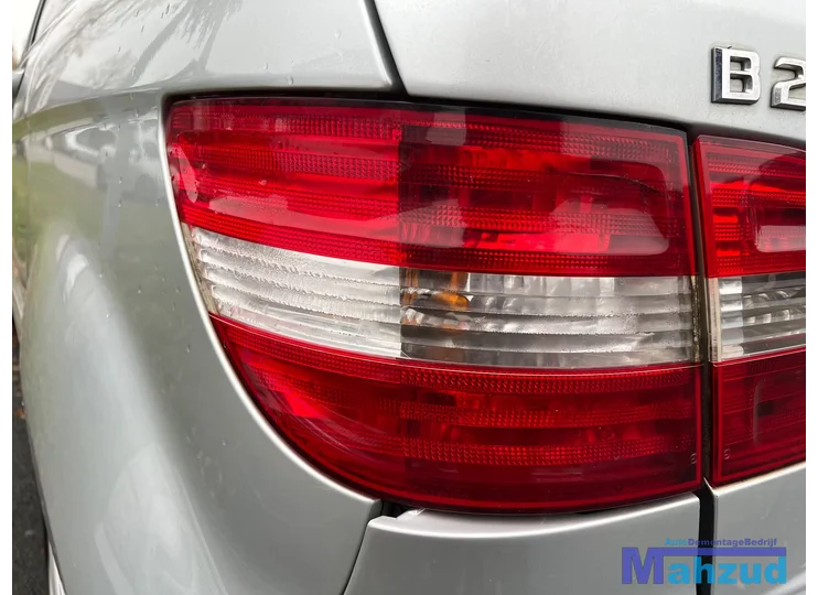 MERCEDES B KLASSE W245 links buiten achterlicht 2005-2011