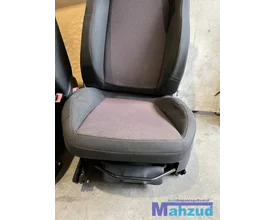 opel-corsa-d-3-deurs-interieur-20052014 — foto 4