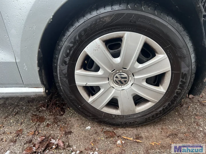 vw-polo-6r-stalen-velgen-winter-banden-5x100-571-14-inch — foto 7