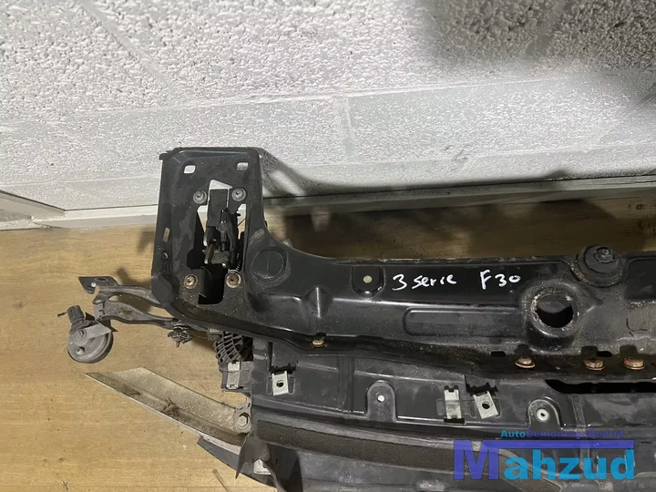 bmw-3-serie-f30-320d-voorfront-front-bumperbalk-20122018 — foto 3