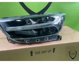 volvo-xc40-koplamp-links-31655988 — foto 2