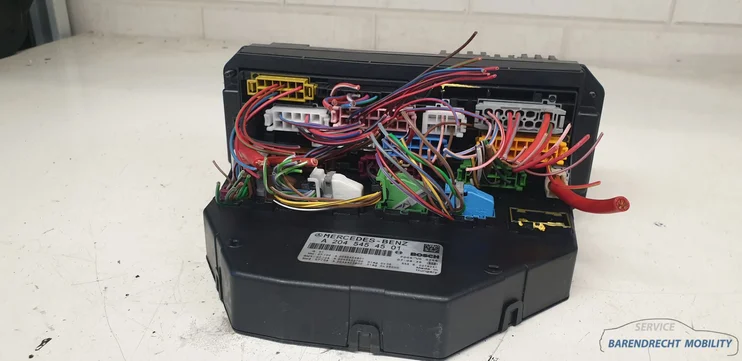 sam-module-zekeringkast-w204-mercedes-c-klasse-a2045454501-voorzijde-origineel-gebruikt-2007-2016 — foto 3