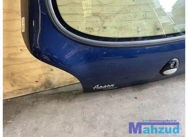 ford-fiesta-4-blauw-t0-to-achterklep-achterdeur