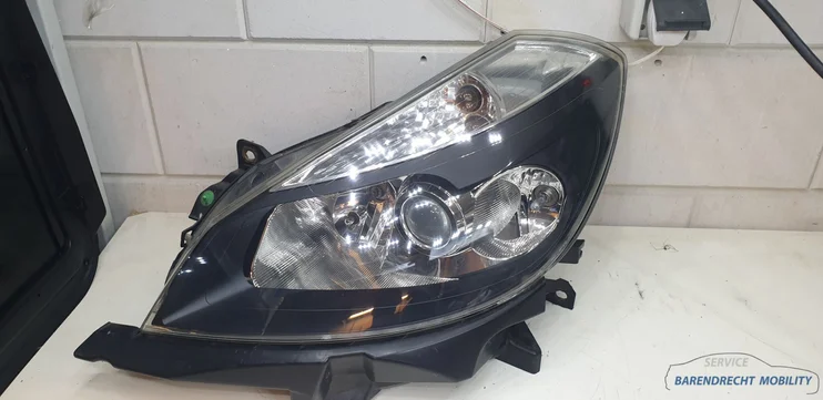 koplamp-clio-iii-renault-pre-facelift-links-8200261610-donkere-inleg-bochtverlichting-2006-2008 — foto 2