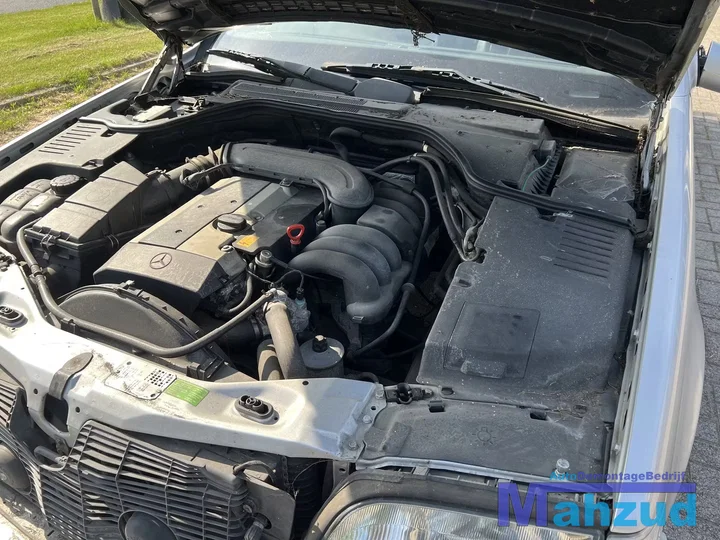 mercedes-s-klasse-w140-zilver-104990-demontage-onderdelen — foto 42
