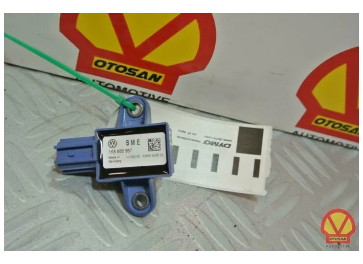 vw scirocco crashsensor druksensor deur 1k8955557