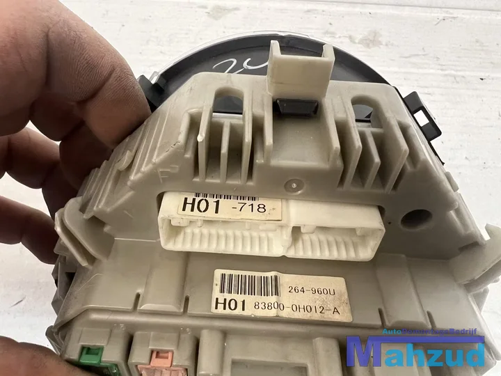 toyota-aygo-kilometer-teller-90000-km-20052014 — foto 7