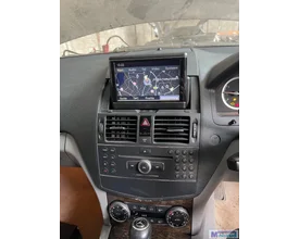 mercedes-c-klasse-w204-inklapbare-groot-scherm-navigatie-radio