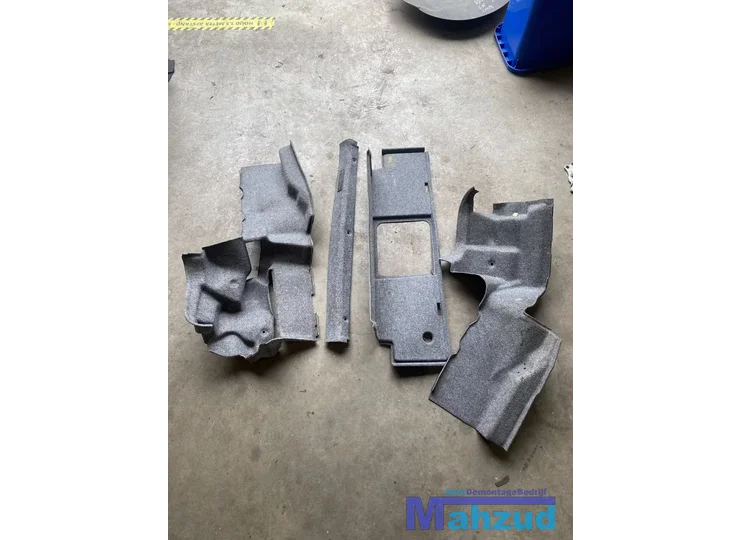 BMW 3 SERIE E46 BAGAGE kofferbak Ruimte bekleding interieur