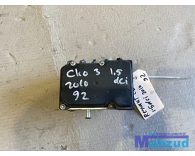 2010-renault-clio-3-abs-pomp-026800559