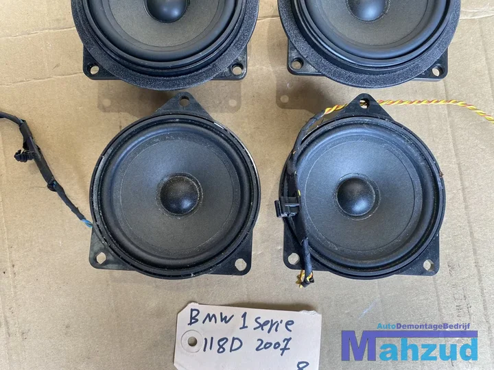 bmw-1-serie-e87-speaker-box-set-5deurs — foto 2