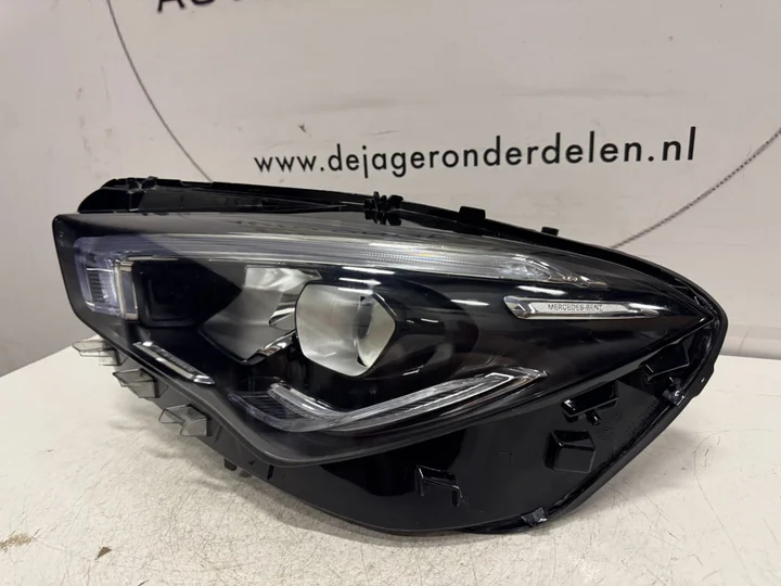 cla-w118-high-led-performance-koplamp-links-a1189062500 — foto 2