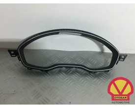 audi-a4-8w-km-teller-cockpit-behuizing-sierlijst-8w0857115