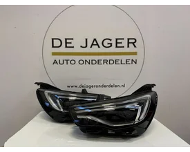 opel-grandland-x-full-led-koplampen-yp00016180-yp00015980