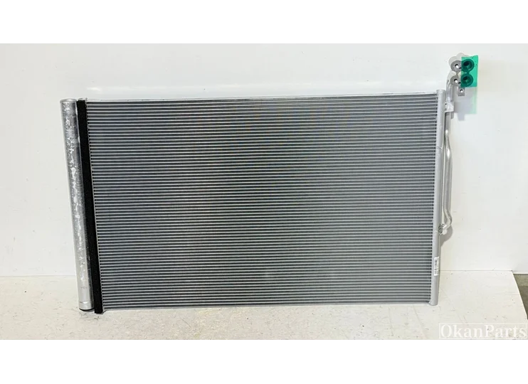 Volkswagen Touareg 7P Airco Condensor Radiateur 7P0820411B