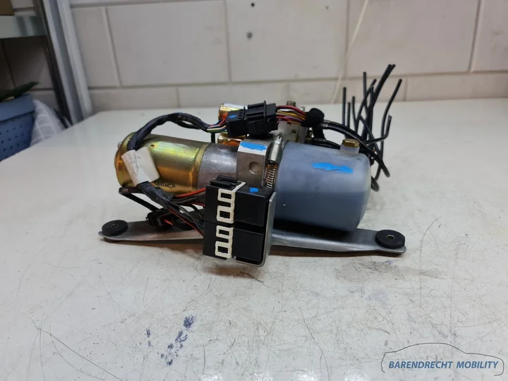 cabriodak-motor-audi-a4-b7-8h0871611-cabriolet-cabrio-dak-motor-origineel-gebruikt-2006-2008 — foto 4