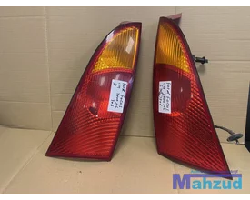 ford-focus-1-hatchback-achterlicht-links-rechts-1999-2004