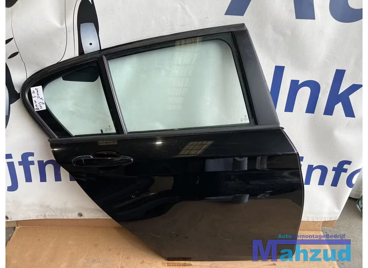 BMW 1 SERIE F20 zwart rechts achter deur portier 2011-2019