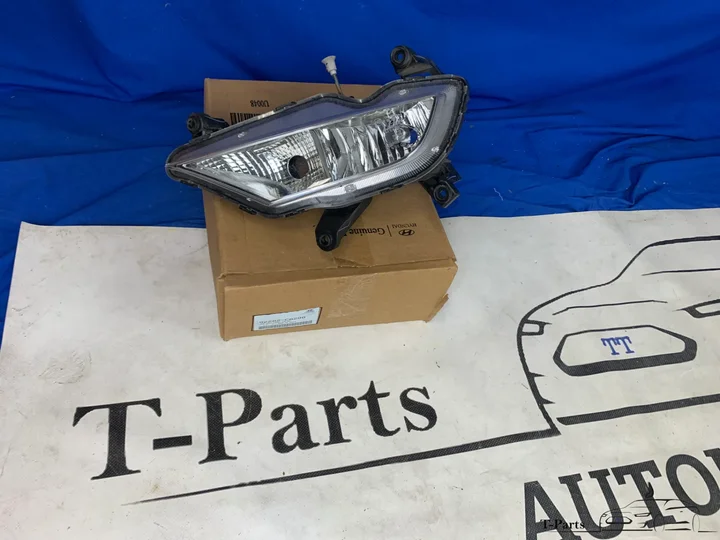 hyundai-i20-rechts-mistlamp-92202c8200