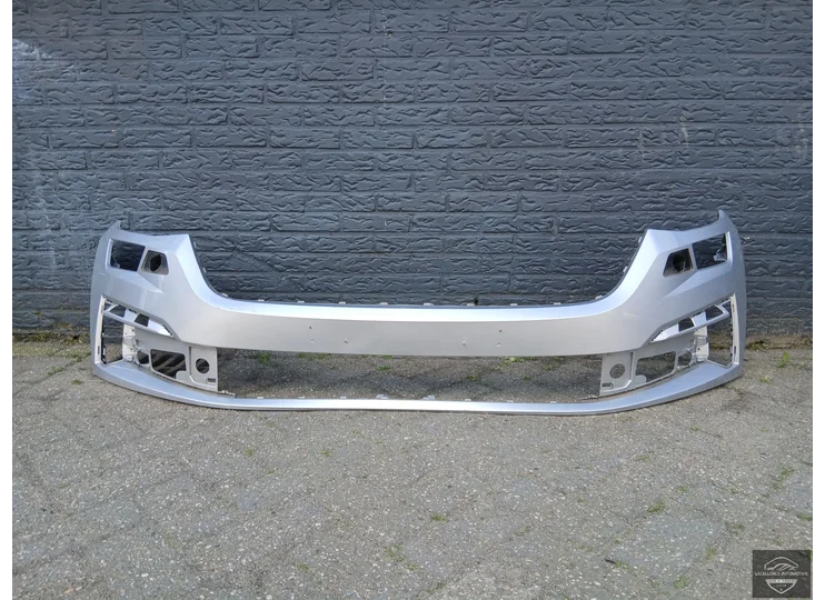 Skoda Kodiaq Facelift 21-24 Voorbumper Bumper 6xPDC KLS Origineel!