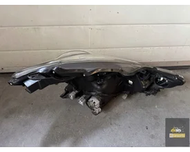 toyota-prius-plus-volledig-ledlicht-links-lift — foto 4