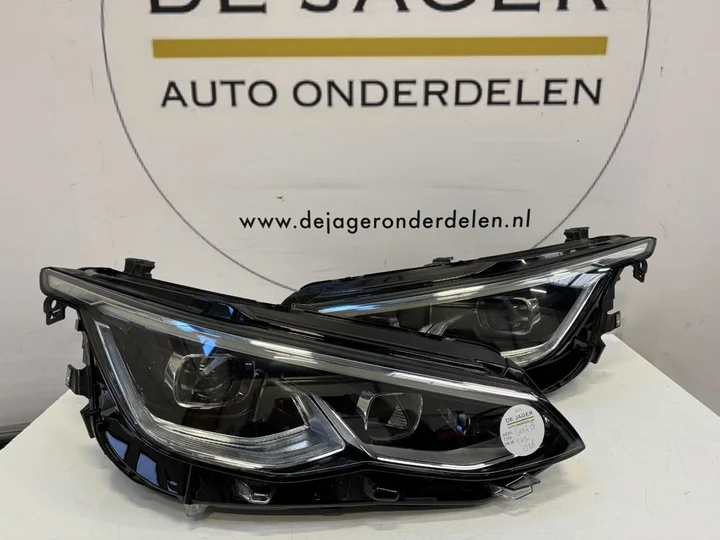 vw-golf-8-iq-light-vol-led-koplampen-set-5h1941035-5h1941036 — foto 4
