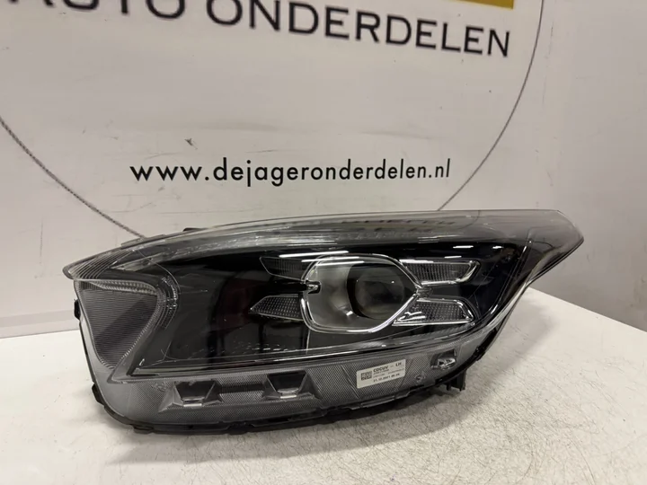 kia-xceed-iii-3-facelift-vol-led-koplamp-92101j7300-links — foto 2