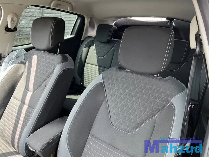 2016-renault-clio-4-onderdelen-grijs-tekng-demontage — foto 22